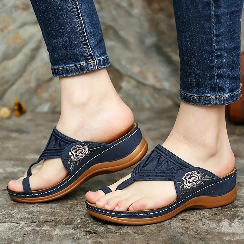 Sandales brodées rétro pour femme | Soutien de la voûte plantaire ergonomique — Marchez toute la journée sans fatigue | Antidérapantes & respirantes