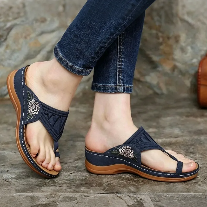 Sandales brodées rétro pour femme | Soutien de la voûte plantaire ergonomique — Marchez toute la journée sans fatigue | Antidérapantes & respirantes